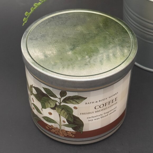 BBW Freshly Brewed Coffee (Coffee) Bath & Body Works 3 Wick Candle - Picture 4 of 10